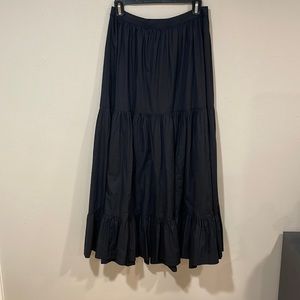 NWT A&F Black Poplin Tiered Skirt